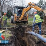 В Луганске продолжаются масштабные работы по замене водопровода по улице Оборонная