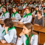 В ЛНР прошла серия интерактивных лекций к 90-летию со Дня рождения Юрия Гагарина