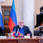 Конференция по противодействию неонацизму, экстремизму и ксенофобии проходит в Луганске
