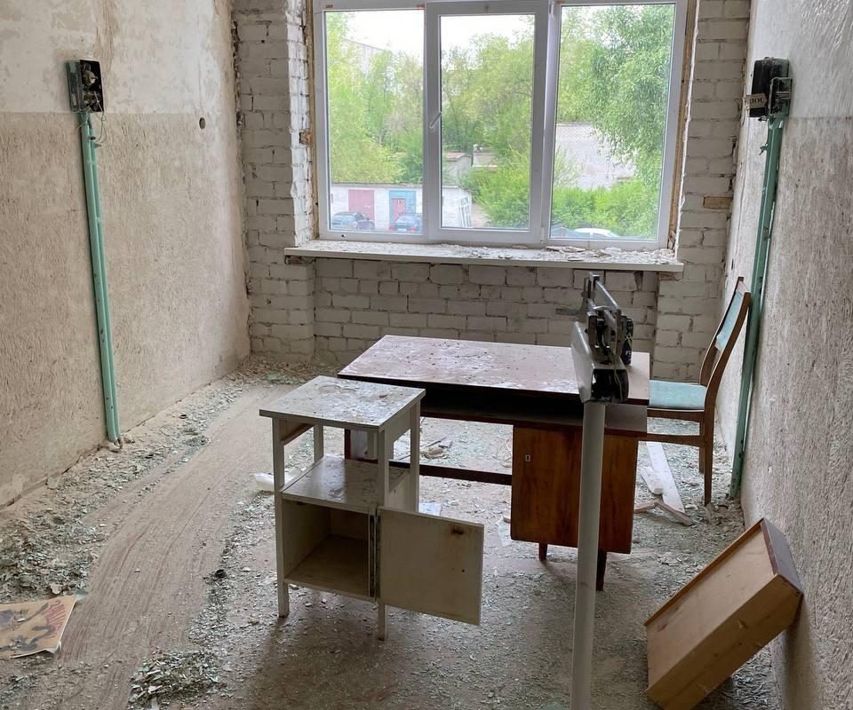 Пермяки помогут к новому учебному году обустроить медкабинеты в школах Северодонецка 