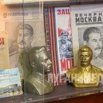 В канун Дня Победы в библиотеке им. М. Горького состоялась выставка редких изданий 1941-1945гг…