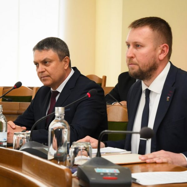 Леонид Пасечник представил в Народном Совете отчет о работе органов власти ЛНР за 2023 год