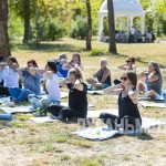 В луганском парке имени М. Горького представили концертно-развлекательную программу «Имя тебе женщина»