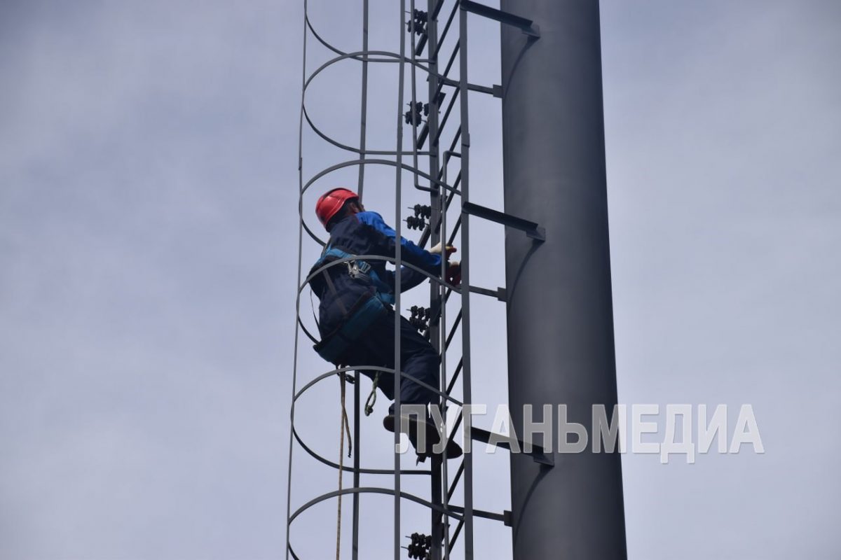 «Миранда» ставит вышки сотовой связи в Ровеньках