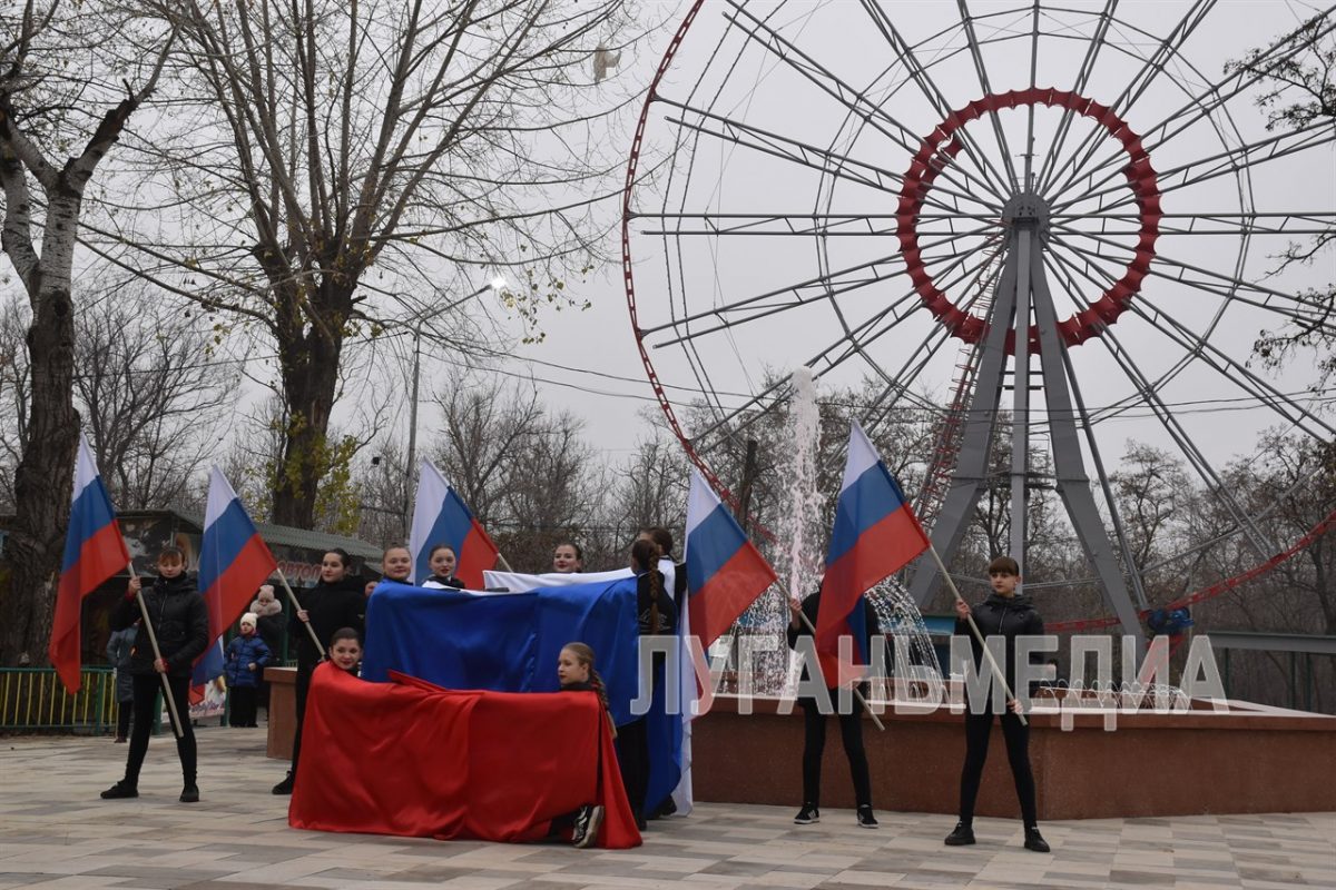 В Стаханове состоялось тожественное открытие парка «Горняк» после реконструкции