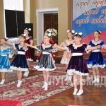 Развлекательная программа «Мамина улыбка», посвященная Дню матери, прошла в ГДК им. Горького в Стаханове