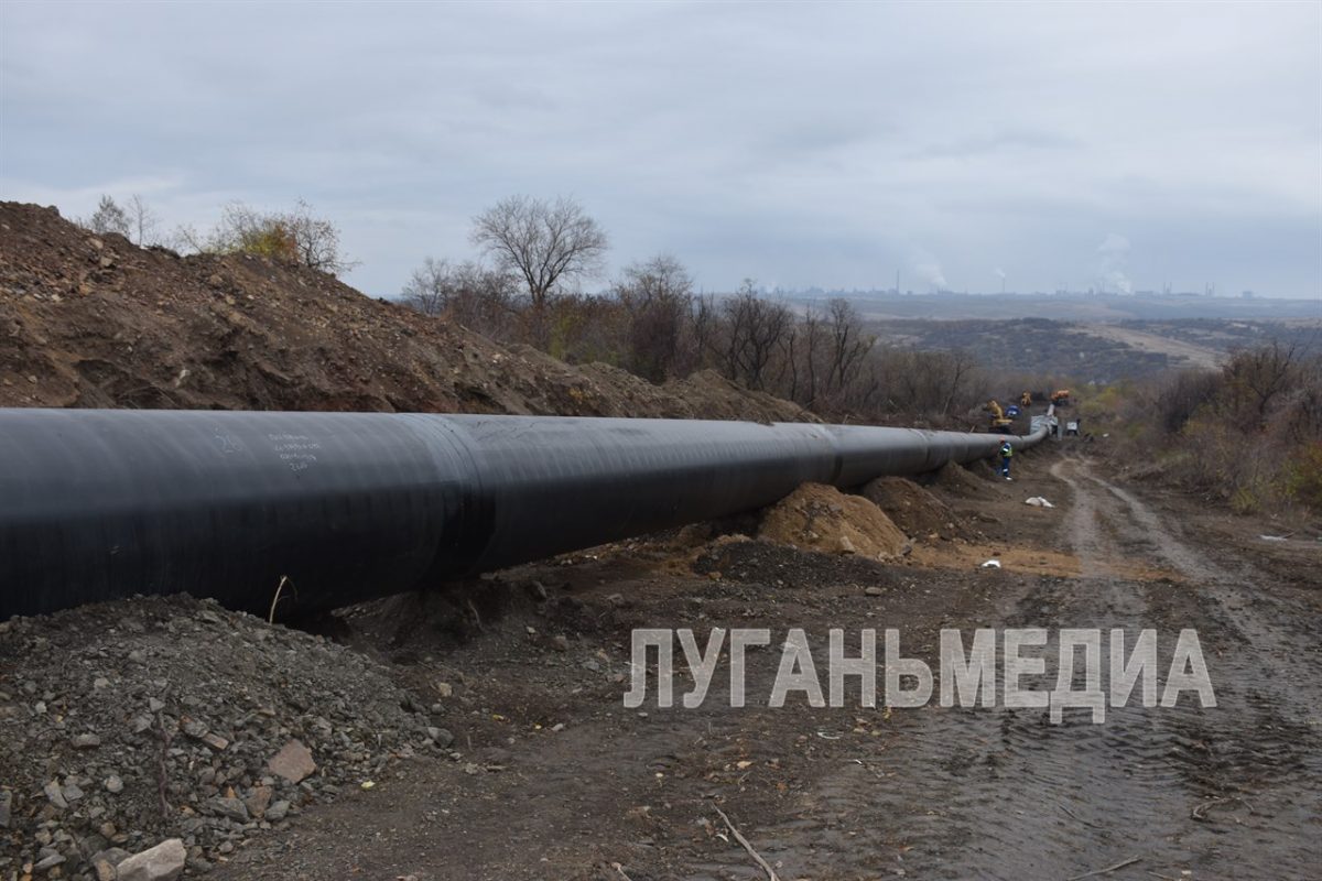 Новую ветку магистрального водовода 1200 мм начали строить специалисты в рамках мероприятий по улучшению водоснабжения…