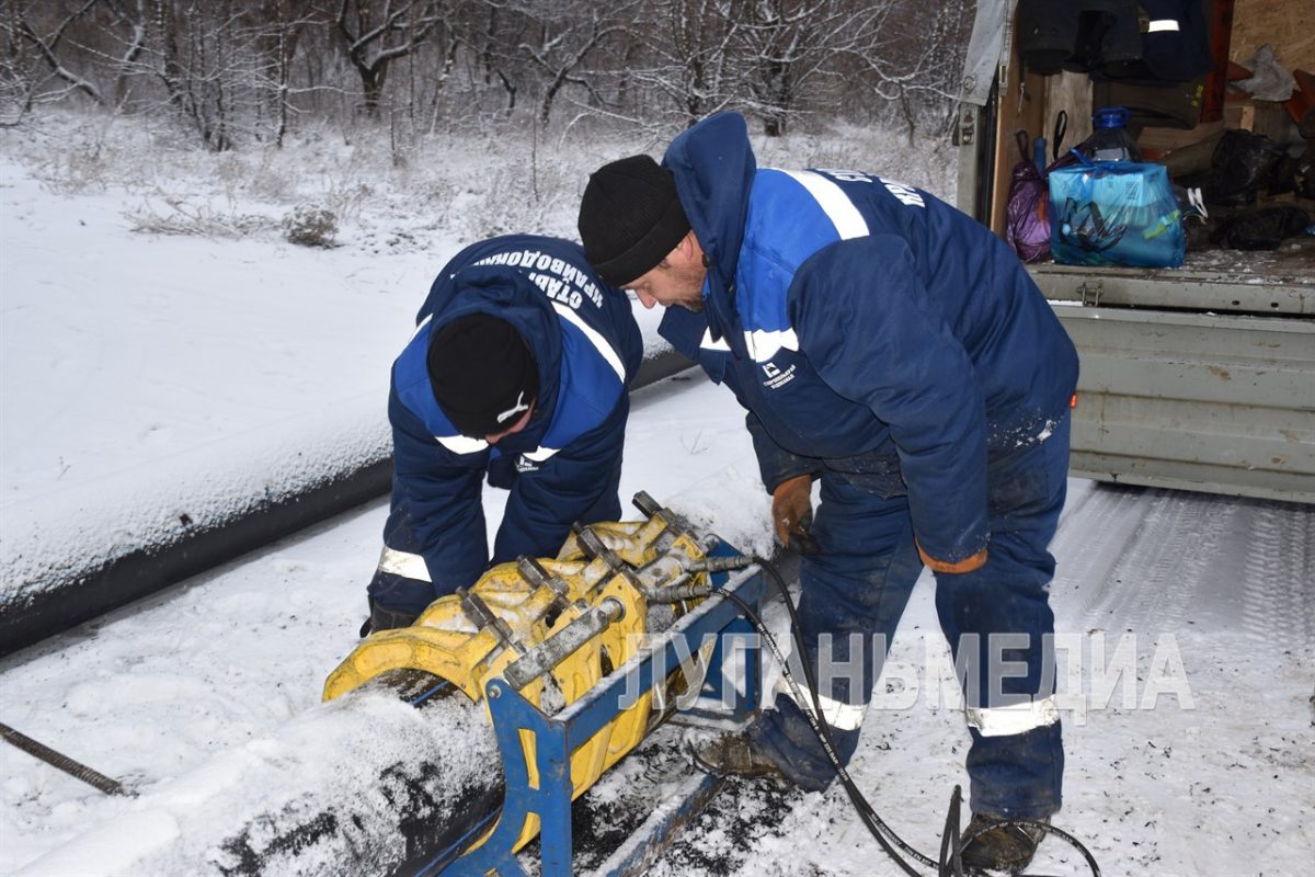 Ставрополье меняет участок водовода в Стаханове