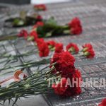 В Новоайдаре после реконструкции открыт мемориальный комплекс павшим воинам