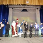 Вчера в Свердловске прошел праздничный концерт именитых артистов из шефа-региона Красноярского края