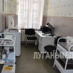 Краснолучские школы № 10 и № 20 получили современное оборудование для медицинских кабинетов