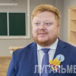 Минобразования ЛНР продолжит повышать зарплаты учителям