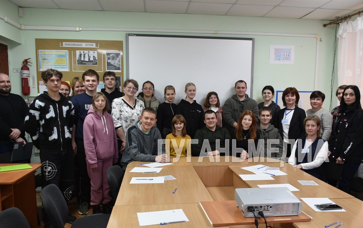 В Новопскове состоялось открытие Молодежного клуба «Движение»