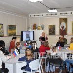 Открытие выставки «Свежи краски на холсте» состоялось в Кировском городском музее