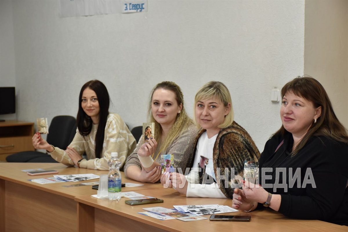На базе Кировского центра занятости вновь состоялось заседание клуба «Территория женщин»