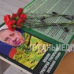В Кировской средней школе №3 состоялось открытие Парты Героя, посвященной выпускнику, участнику спецоперации