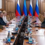 Леонид Пасечник провел встречу с руководством Российского детского фонда