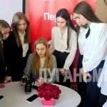 В стенах Перевальской школы № 3 им. Жени Кийковой прошел открытый урок, посвященный журналистике