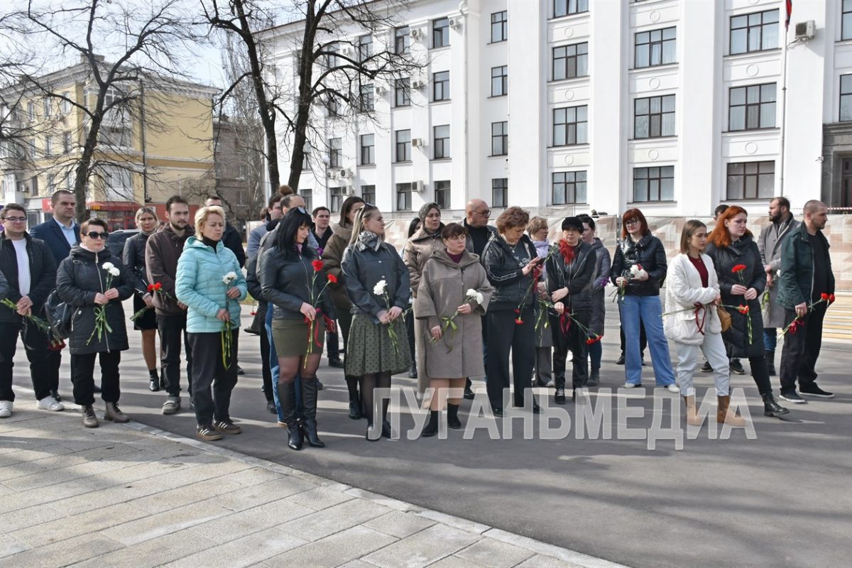 Луганские журналисты почтили память коллег, погибших под Кременной