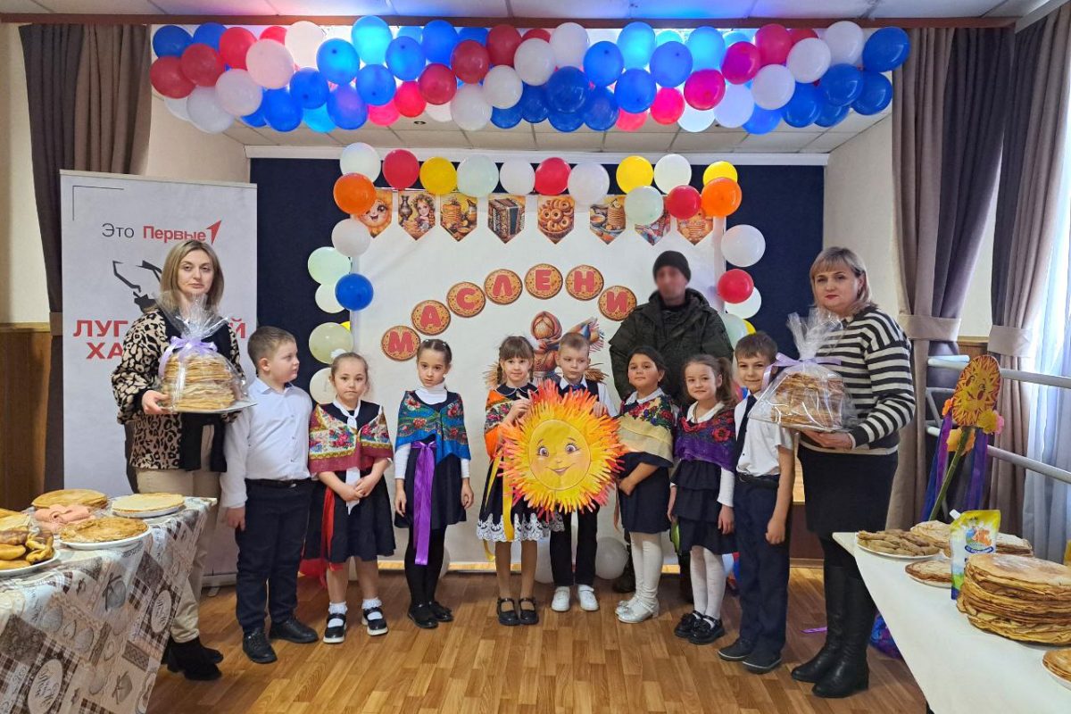 Новоанновский УВК №27 передал блины солдатам