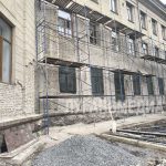 Начался капитальный ремонт фасада Краснодонского ДК