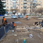 В Краснодоне на Аллее Дружбы активно ведутся строительные работы