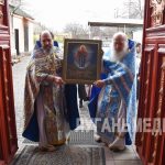 Донецкий кузнец передал в Краснолучский округ Августовскую икону Божией матери