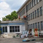 В Антраците продолжается капитальный ремонт средней школы №3