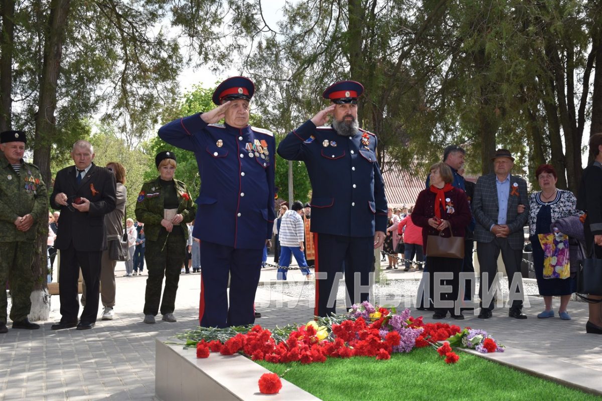 Обновленный памятник землякам и бойцам, погибшим в годы Великой Отечественной войны, открыт в Селезневке