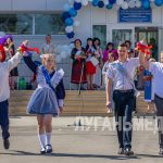 В Луганском УВК № 51 имени прошла торжественная линейка, посвященная окончанию учебного года