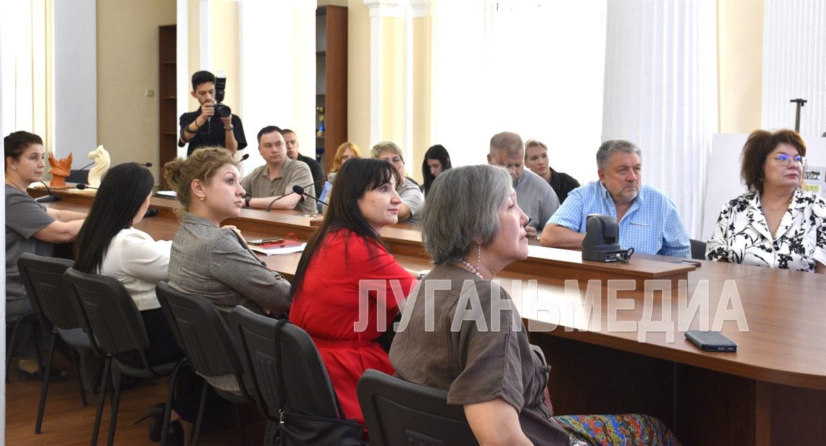 В академии имени Матусовского состоялось представление проектов «литературного парка»