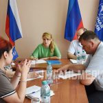 Сенатор Совета Федерации от ЛНР Дарья Лантратова провела прием граждан в Красном Луче