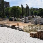 В Алчевске продолжается реновация общественных пространств