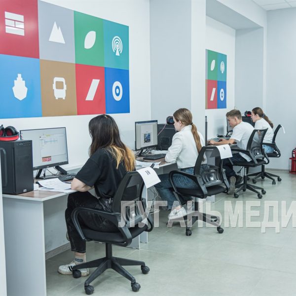 Студенты колледжей республики сдают экзамены в одном из кластеров «Профессионалитета»