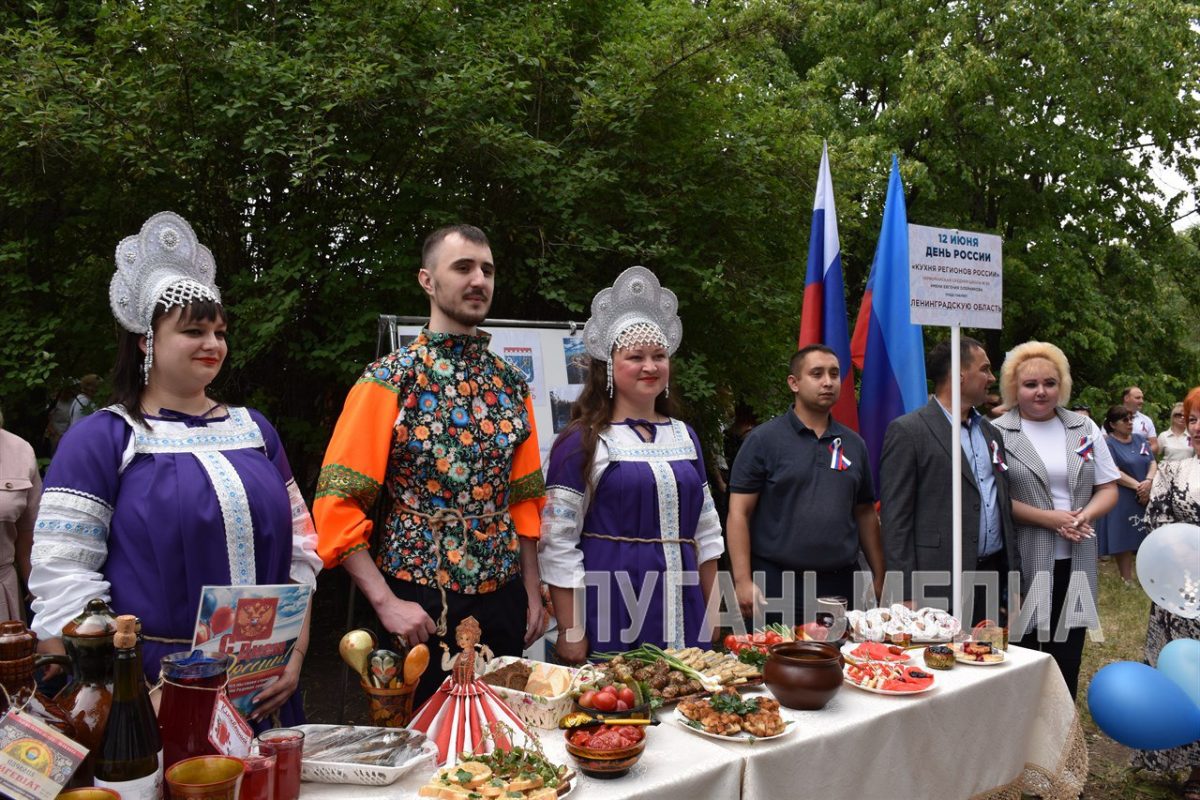 В Первомайске ко Дню России в парке Чихачева был организован фестиваль-конкурс «Кухня регионов России»