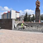 На Аллее Дружбы активно ведутся строительные работы