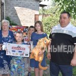В Ровеньках вручили подарки многодетной семье Гончаровых