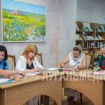 В Луганской молодежной библиотеке обсудили правовую поддержку участников СВО и членов их семей