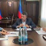 Леонид Пасечник: «Вместе с временно исполняющим полномочия главы Луганска Яной Пащенко обсудили ход реконструкции&hellip;
