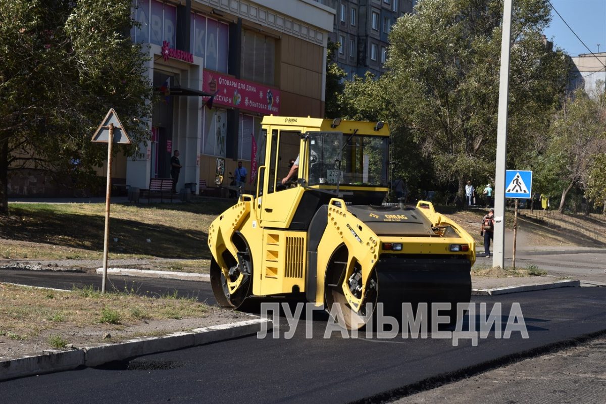 В Алчевске стартовал масштабный ремонт дорог муниципального значения
