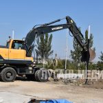 В Алчевске продолжается реновация площади Советской