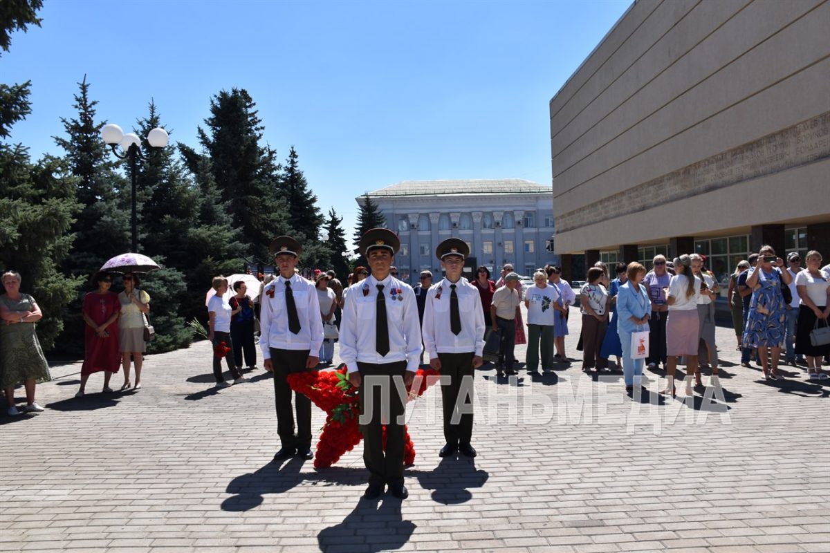 Краснодон принял эстафету акции памяти «Венок славы»