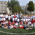 В стахановской школе открыли поле для мини-футбола