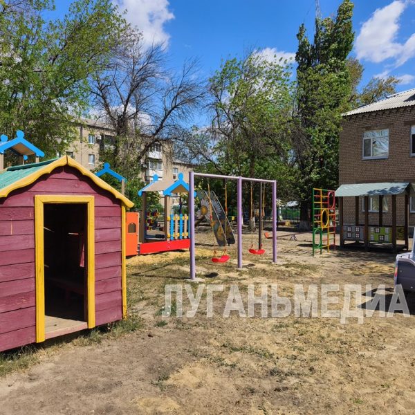 Регион-шеф заботится о воспитанниках краснодонского детского сада «Акварель»