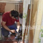 В Стаханове Единая управляющая компания ведет аварийные работы