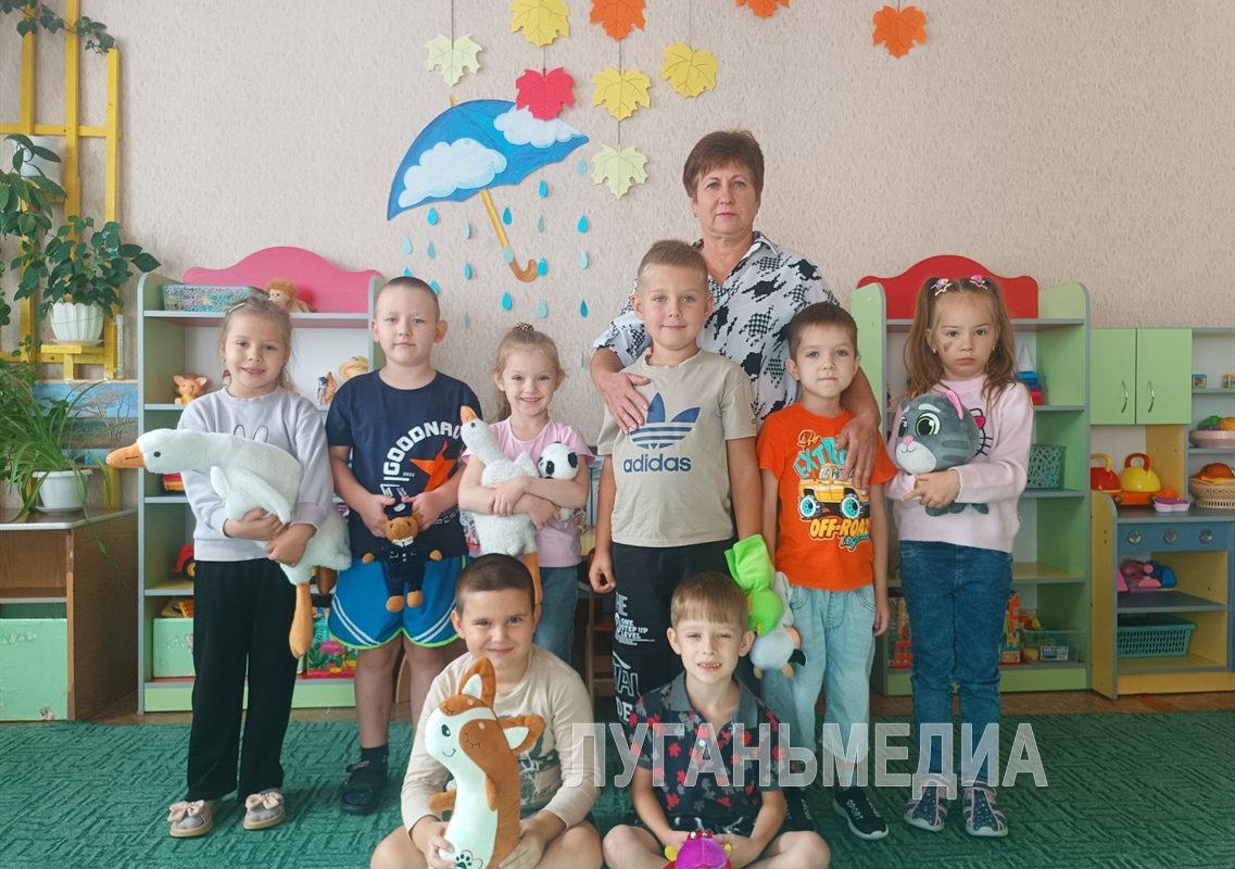 Станичанский воспитатель Ирина Власова умеет превратить урок в игру и читает сказки пятью способами