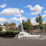 В Червонопартизанске торжественно открыли обновленную центральную площадь Ленина и часть ул. Комсомольской