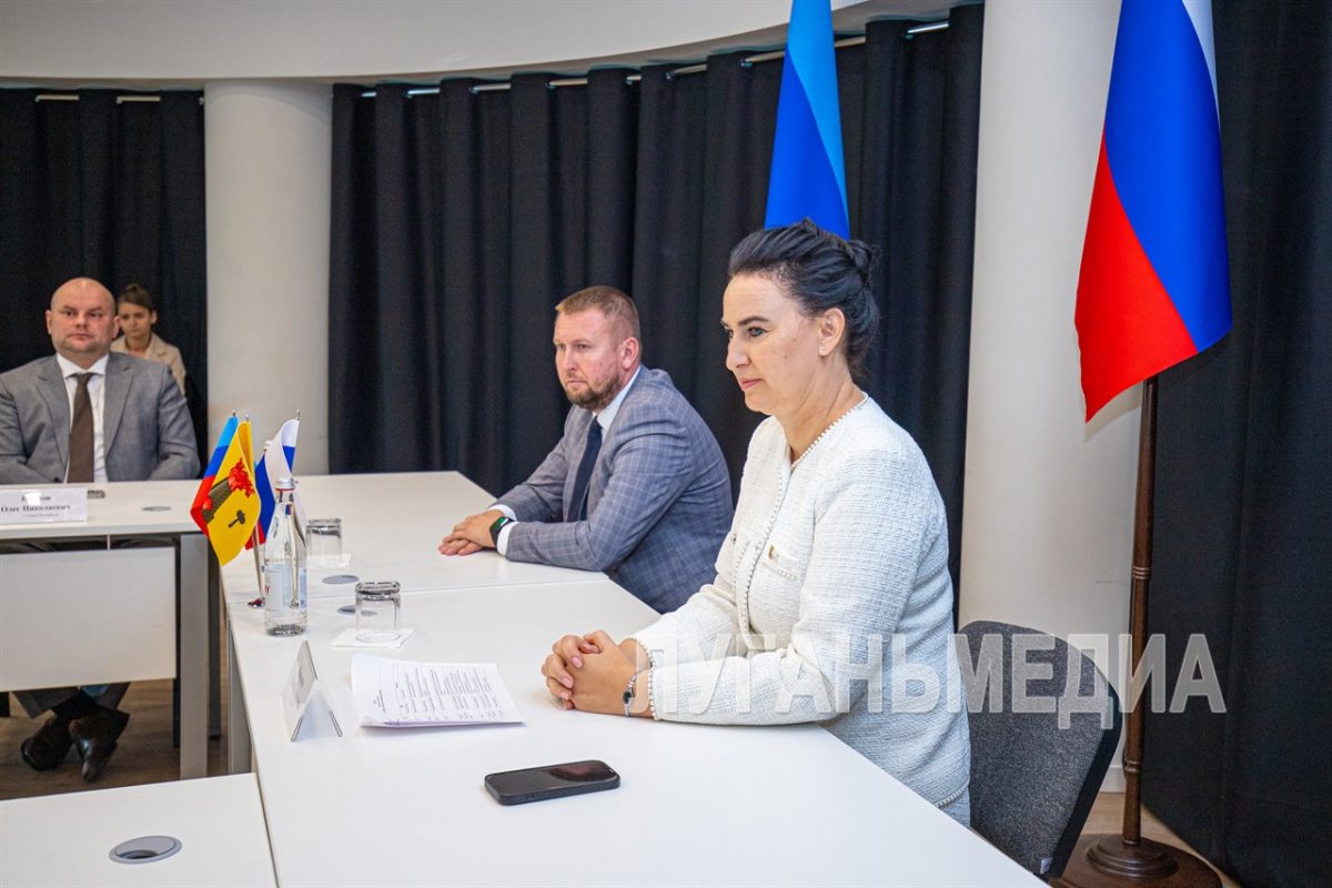 К Дню города в Луганск прибыла делегация