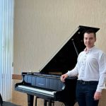 У Антрацитовской школы № 2 новый авторский гимн
