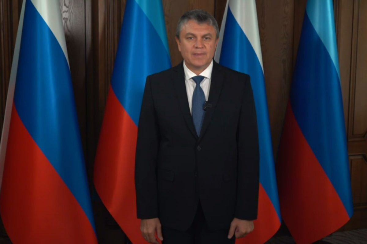 Глава ЛНР Леонид Пасечник поздравил жителей Республики с третьей годовщиной воссоединения Донбасса и Новороссии с&hellip;